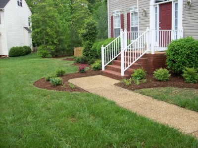 mulch, shrubs, walkway