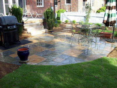 landscaped patio deck